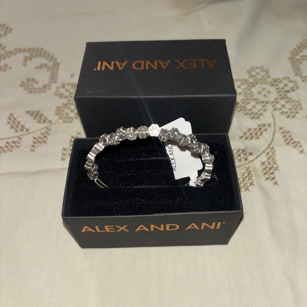 Alex and Ani Silver Paw Print Bracelet